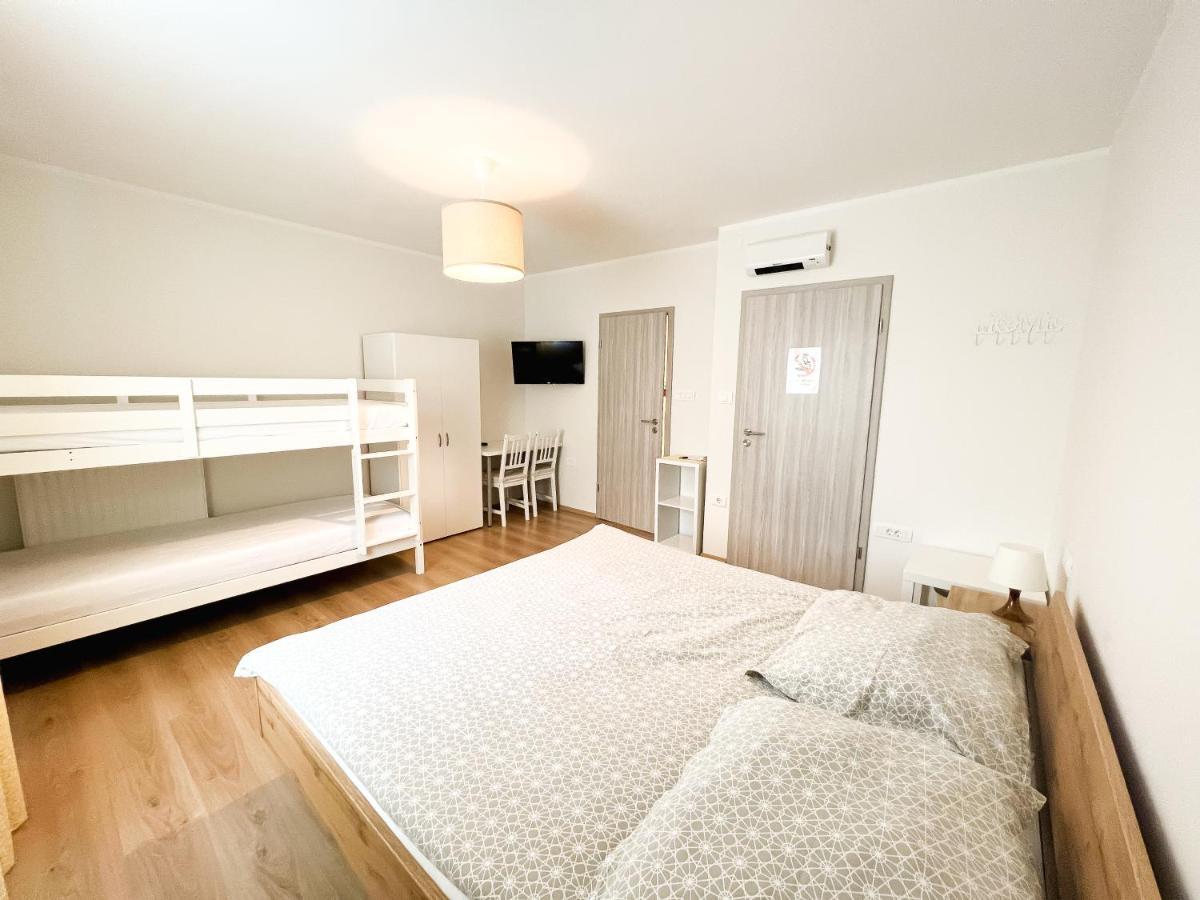 Hop House Garni Hotel Postojna Luaran gambar