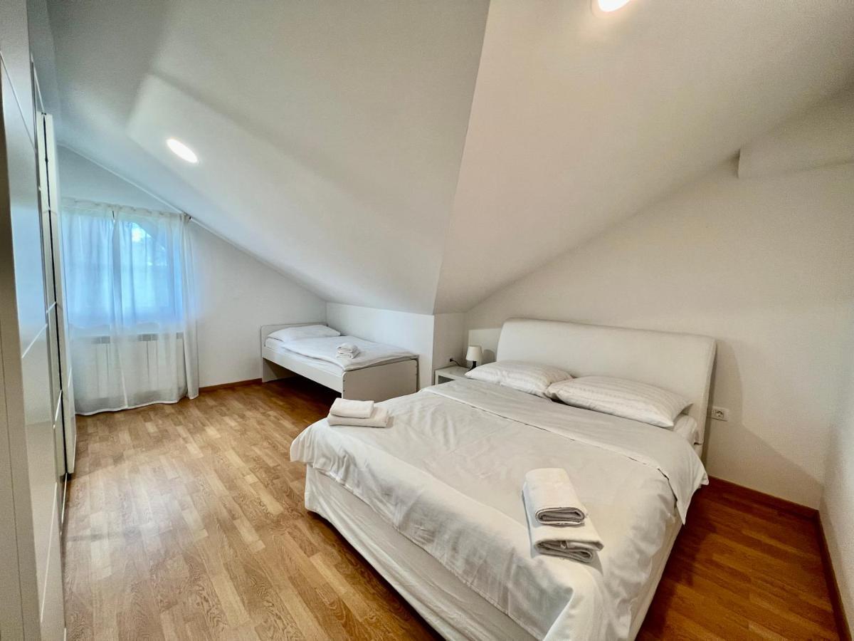 Hop House Garni Hotel Postojna Luaran gambar