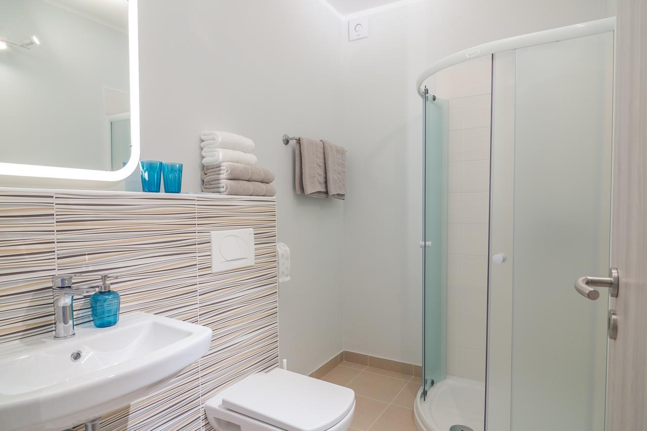 Hop House Garni Hotel Postojna Luaran gambar